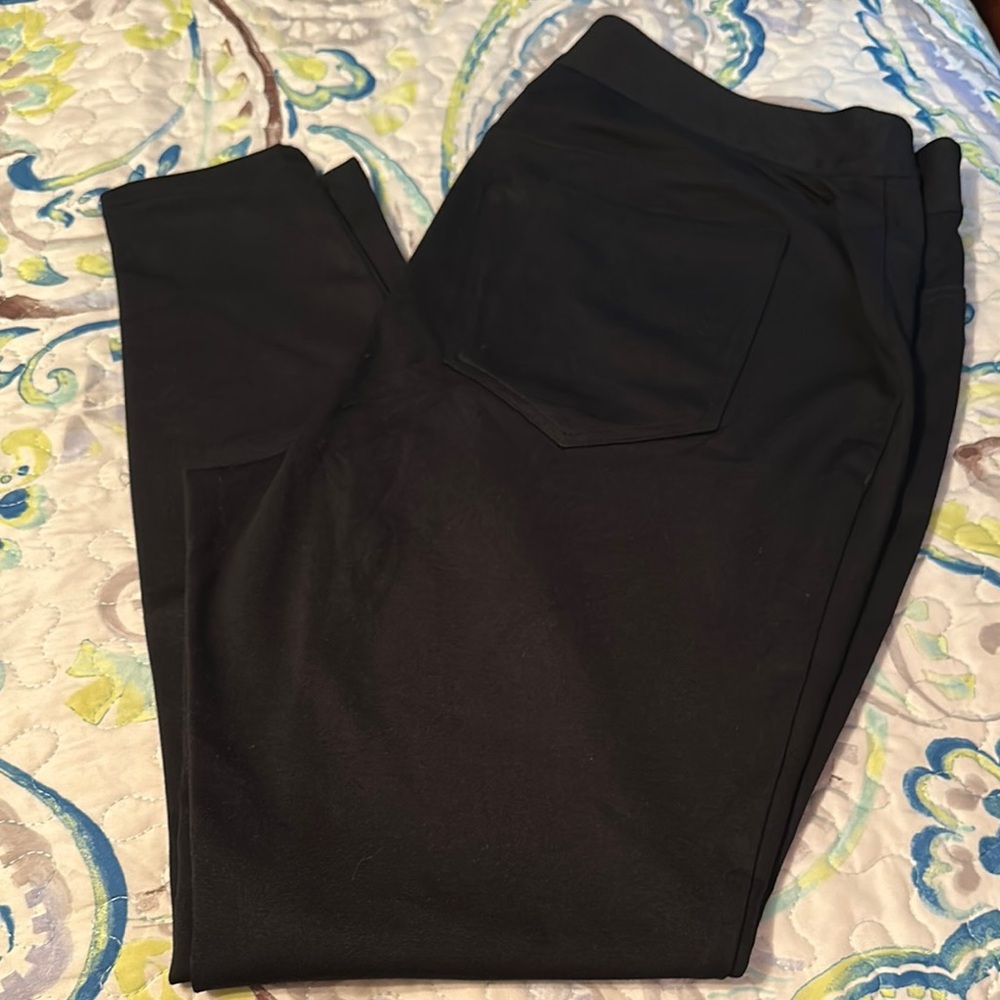 Lane. Bryant Black leggings with Pocket